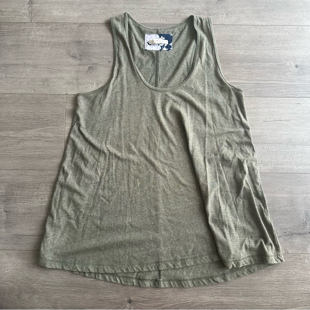 Pure Good scoop neck tank top - olive green - size medium